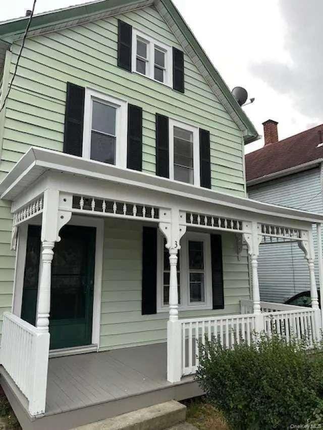 property at 3 Allen Pl