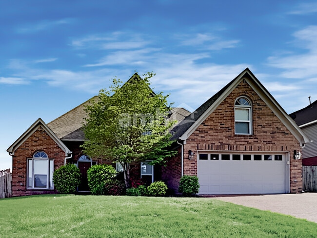 property at 6857 Briarfield Ln