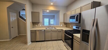 16818 Pine Castle Dr in Houston, TX - Building Photo - Building Photo