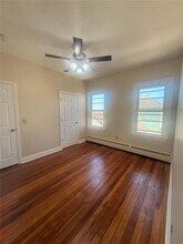 212 East St in Pawtucket, RI - Building Photo - Building Photo