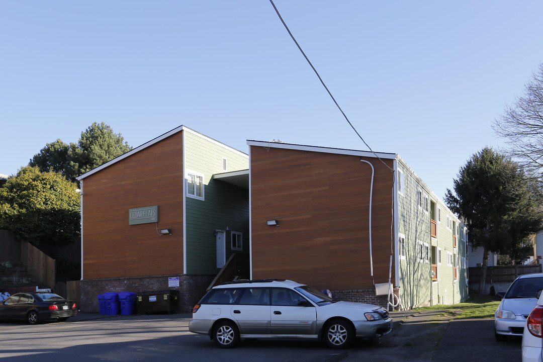 Cedar Flats in Portland, OR - Building Photo