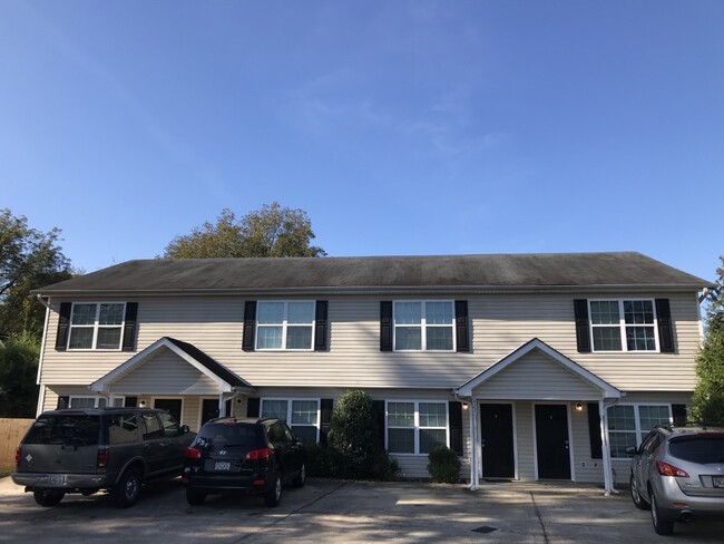 property at 422 Cassville Rd