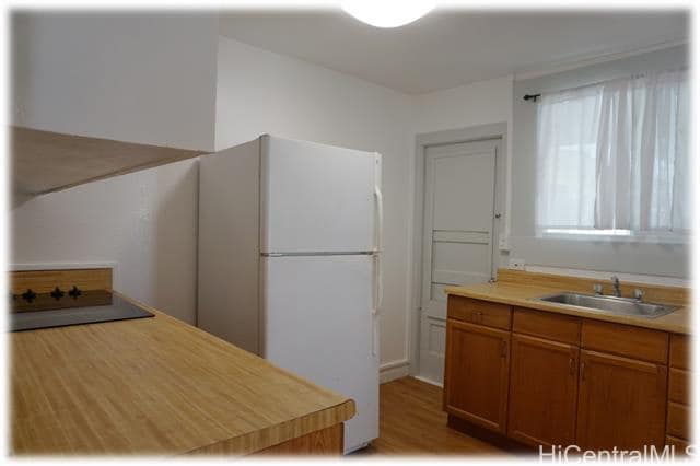 property at 2009 Waiola St