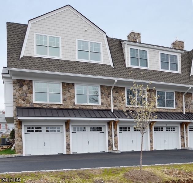 1 Foley Pl in New Providence, NJ - Foto de edificio - Building Photo