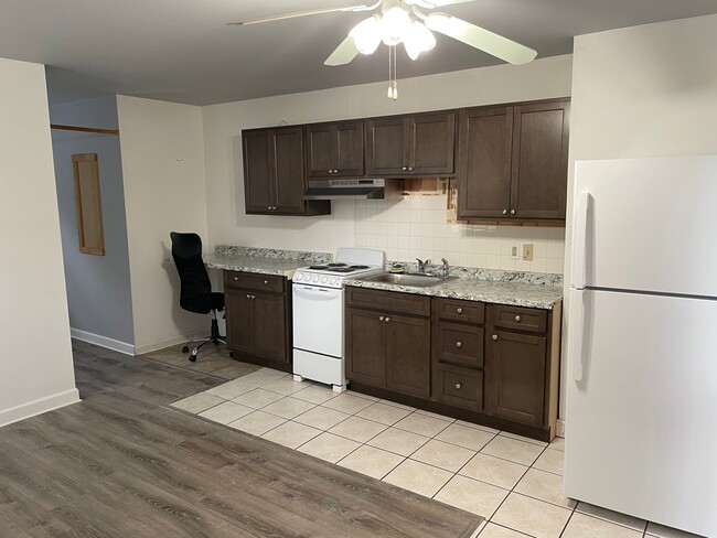 48053 North Carolina Hwy 12 in Buxton, NC - Building Photo - Building Photo