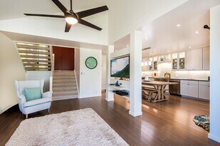 321A Kaelepulu Dr in Kailua, HI - Building Photo