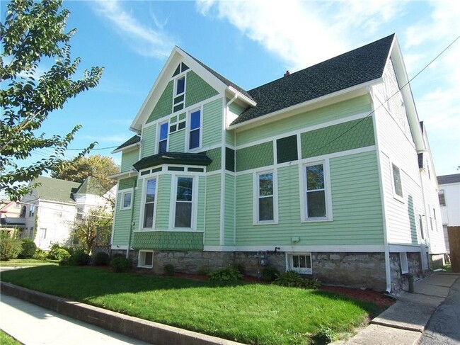 300 Washington Ave in Batavia, NY - Building Photo - Building Photo