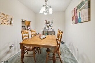269 English Pl in Bernards, NJ - Building Photo - Building Photo