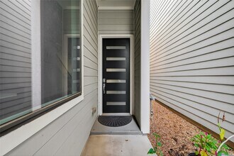 4402 Schuler St in Houston, TX - Building Photo - Building Photo