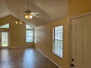 9869 Aloma Bend Ln in Oviedo, FL - Building Photo - Building Photo