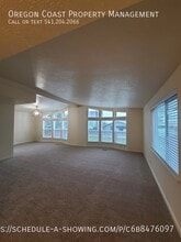 7020 Glen Ave in Gleneden Beach, OR - Building Photo - Building Photo