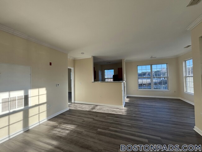 311 Lowell St in Andover, MA - Building Photo - Building Photo