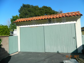 25100 Cypress St in Lomita, CA - Building Photo - Building Photo