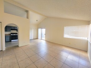 279 W Melridge St in Tucson, AZ - Building Photo - Building Photo