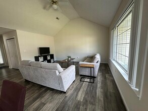 803 Ames Dr in Columbia, MO - Building Photo - Building Photo