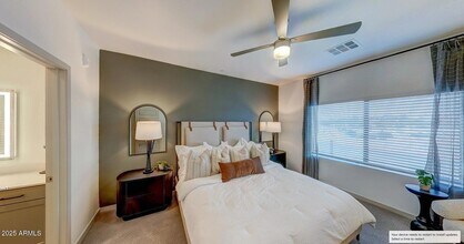 1225 N Arizona Ave, Unit B20 in Gilbert, AZ - Building Photo - Building Photo
