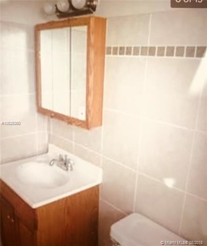 2008 Jackson St-Unit -E3 in Hollywood, FL - Building Photo - Building Photo