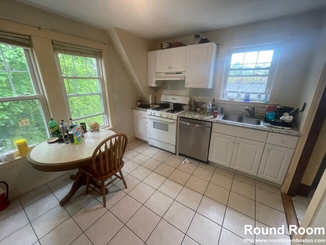 17 Cufflin St, Unit 1