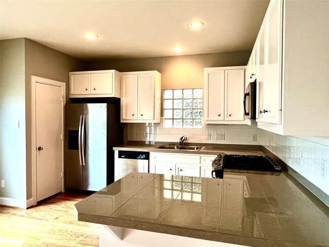 property at 3731 Main Poplar Dr