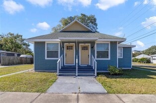 222 N Orlando Ave in Kissimmee, FL - Building Photo