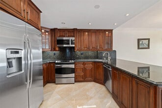 410 N Federal Hwy in Deerfield Beach, FL - Building Photo - Building Photo