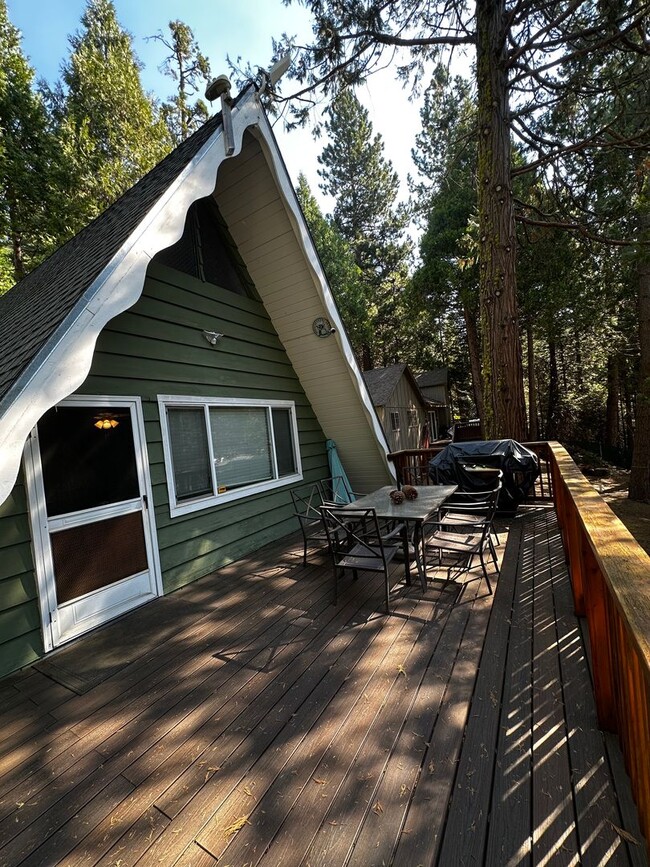 26085 N Fork Rd in Long Barn, CA - Building Photo - Building Photo