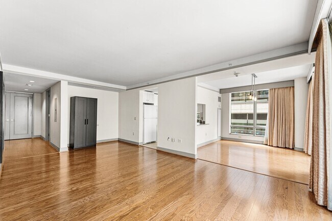 property at 3 Avery St