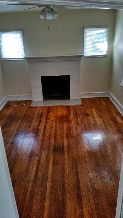 122 E Wayne Terrace in Collingswood, NJ - Building Photo