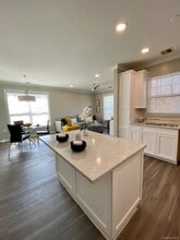311 Charles Pond Dr in Coram, NY - Building Photo - Building Photo