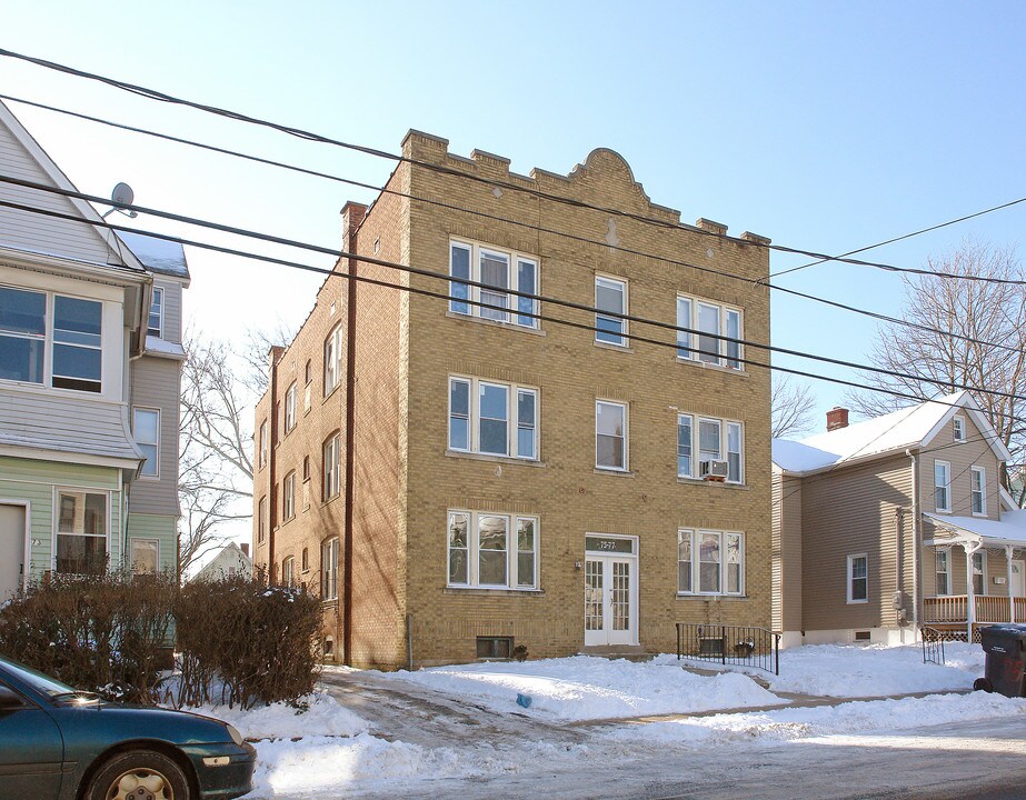 75-77 Whitmore St in Hartford, CT - Building Photo