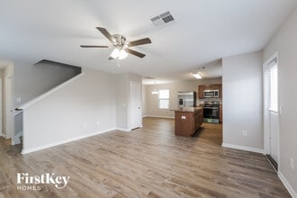 9923 Sanders Rose Lane in Houston, TX - Building Photo - Building Photo