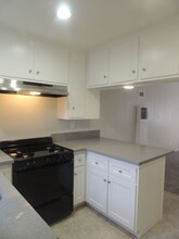 13861 Arthur Ave in Paramount, CA - Building Photo - Building Photo