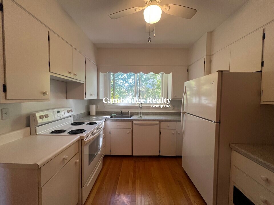 50 Marion Rd, Unit 1A in Arlington, MA - Foto de edificio