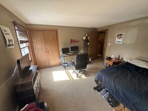 120 W 8th St, Unit 2 in Boston, MA - Building Photo - Building Photo