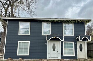 808 Oakhurst St in Houston, TX - Building Photo