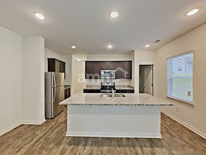 7226 Deering in Douglasville, GA - Building Photo - Building Photo