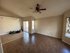 4565 Joseph Rodriguez Dr in El Paso, TX - Building Photo - Building Photo