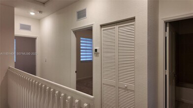 2704 SE 26th Ave in Homestead, FL - Building Photo - Building Photo