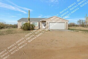24604 E Bartlett Rd in Florence, AZ - Building Photo