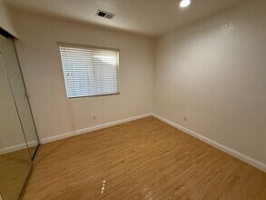 3735 Solomon Island Rd in West Sacramento, CA - Building Photo - Building Photo