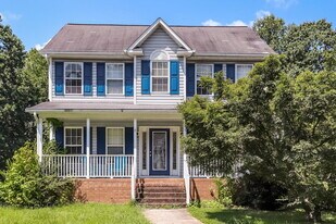 5315 Springhouse Farm Rd in Winston-Salem, NC - Building Photo