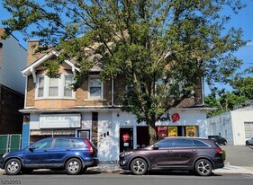 551 Franklin Ave in Nutley, NJ - Building Photo
