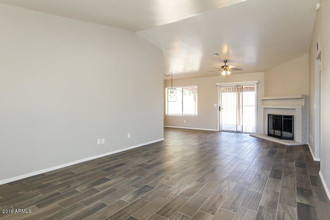7638 W Mescal St in Peoria, AZ - Building Photo - Building Photo
