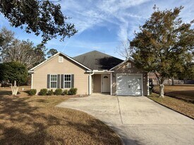 5 Eleanor Pl in Ray City, GA - Building Photo