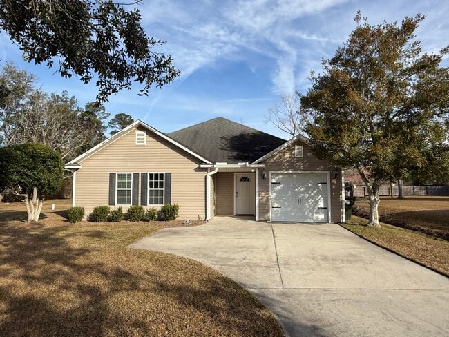 property at 5 Eleanor Pl