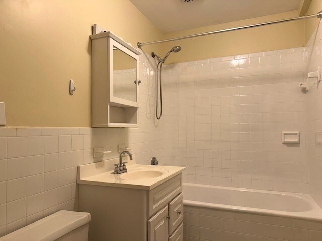 465 Commonwealth Ave, Unit 401 in Boston, MA - Building Photo