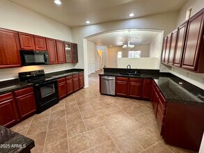 785 W Village Pkwy in Litchfield Park, AZ - Building Photo - Building Photo