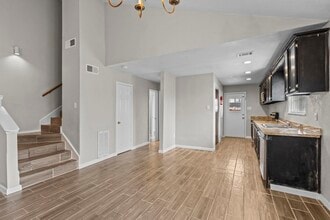 7823 Bateman Ln in Houston, TX - Building Photo - Building Photo