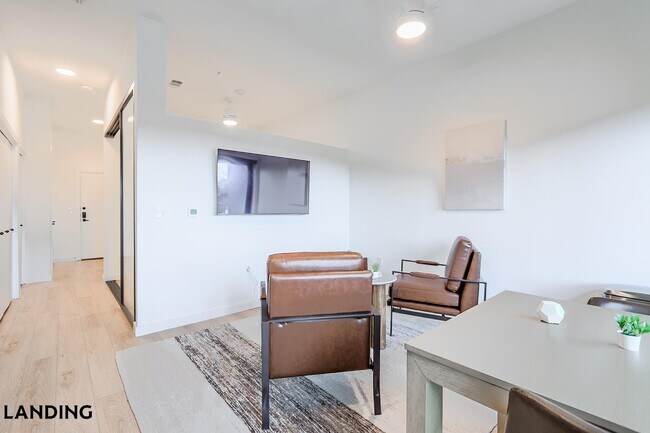 2623 Keene St, Unit 255 in Houston, TX - Building Photo - Building Photo