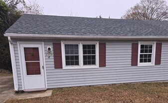 2009 Day St in Hopewell, VA - Building Photo